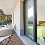 Villa 2sant - *